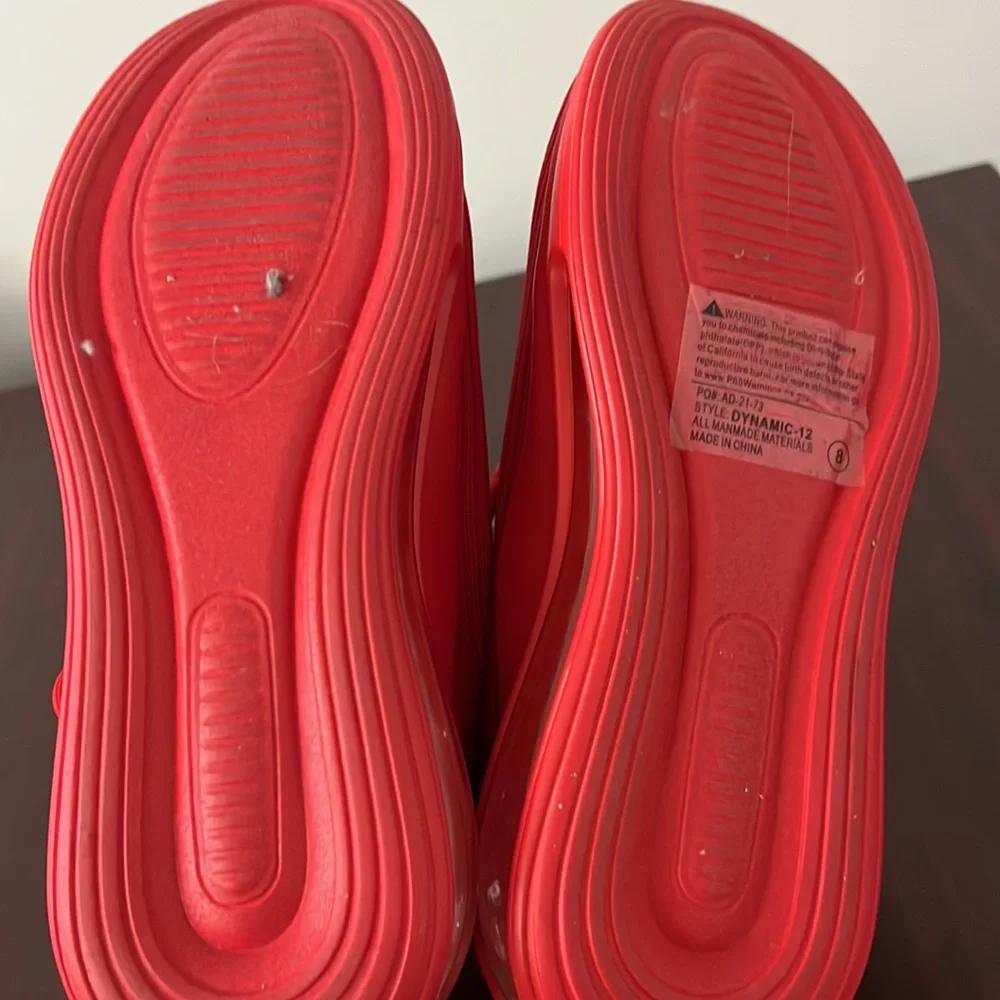 Shoes - Picture 4 of 4